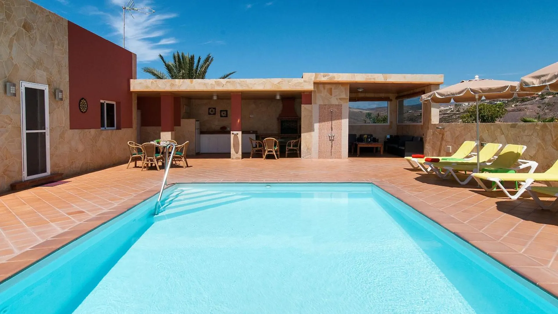 Villa Los Azules With Pool And Jacuzzi マスパロマス