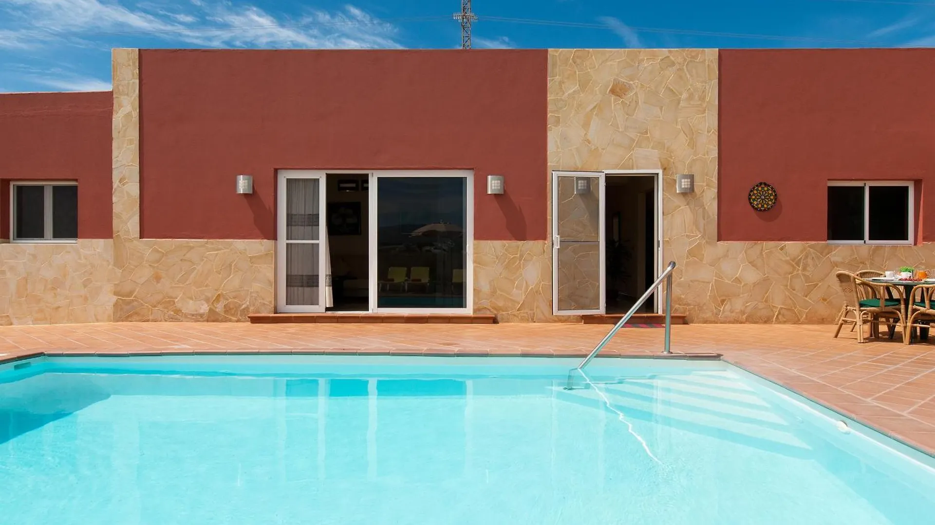 Villa Los Azules With Pool And Jacuzzi マスパロマス