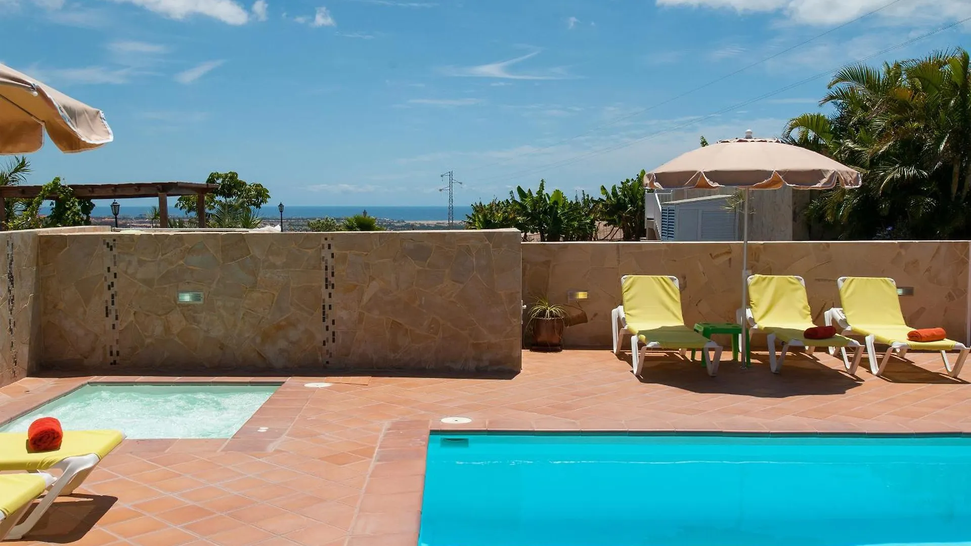 Villa Los Azules With Pool And Jacuzzi マスパロマス スペイン