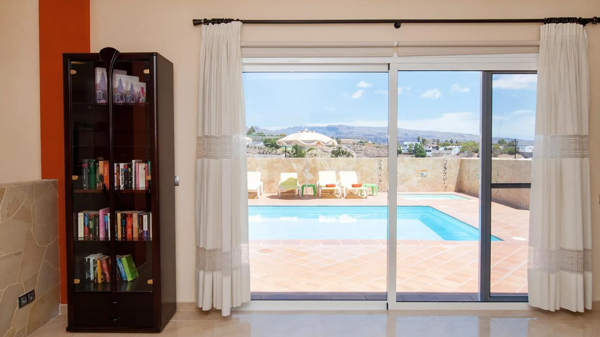 Villa Los Azules With Pool And Jacuzzi マスパロマス